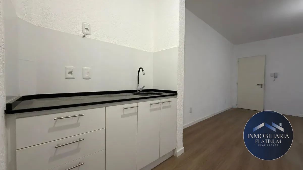 Apartamento en alquiler en Pocitos · Foto 9