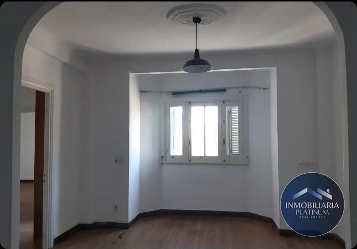 Apartamento 2 dormitorios en Centro · Foto 3