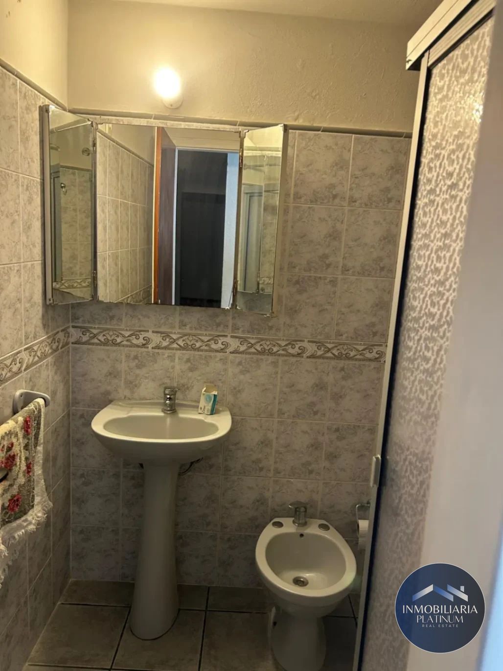 Apartamento 3 dormitorios en alquiler en rambla de Barrio Sur · Foto 9