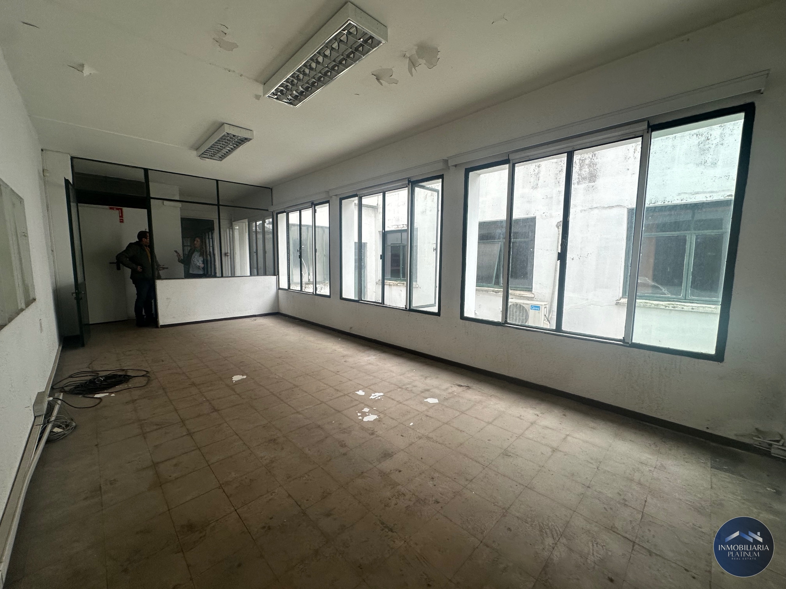Oficina en alquiler ubicado en Ciudad Vieja