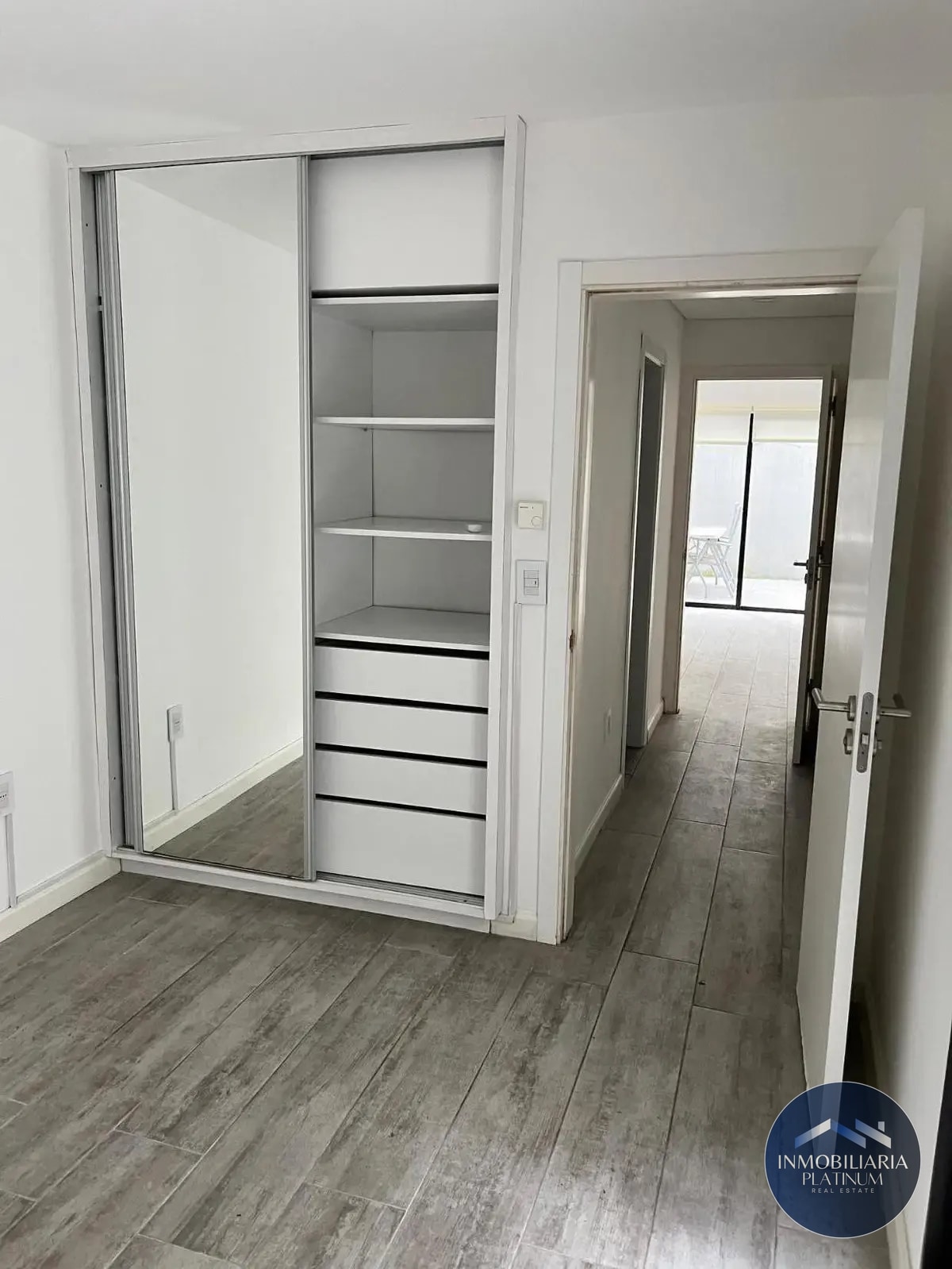 Apartamento en alquiler c/ cochera en Punta Carretas · Foto 3