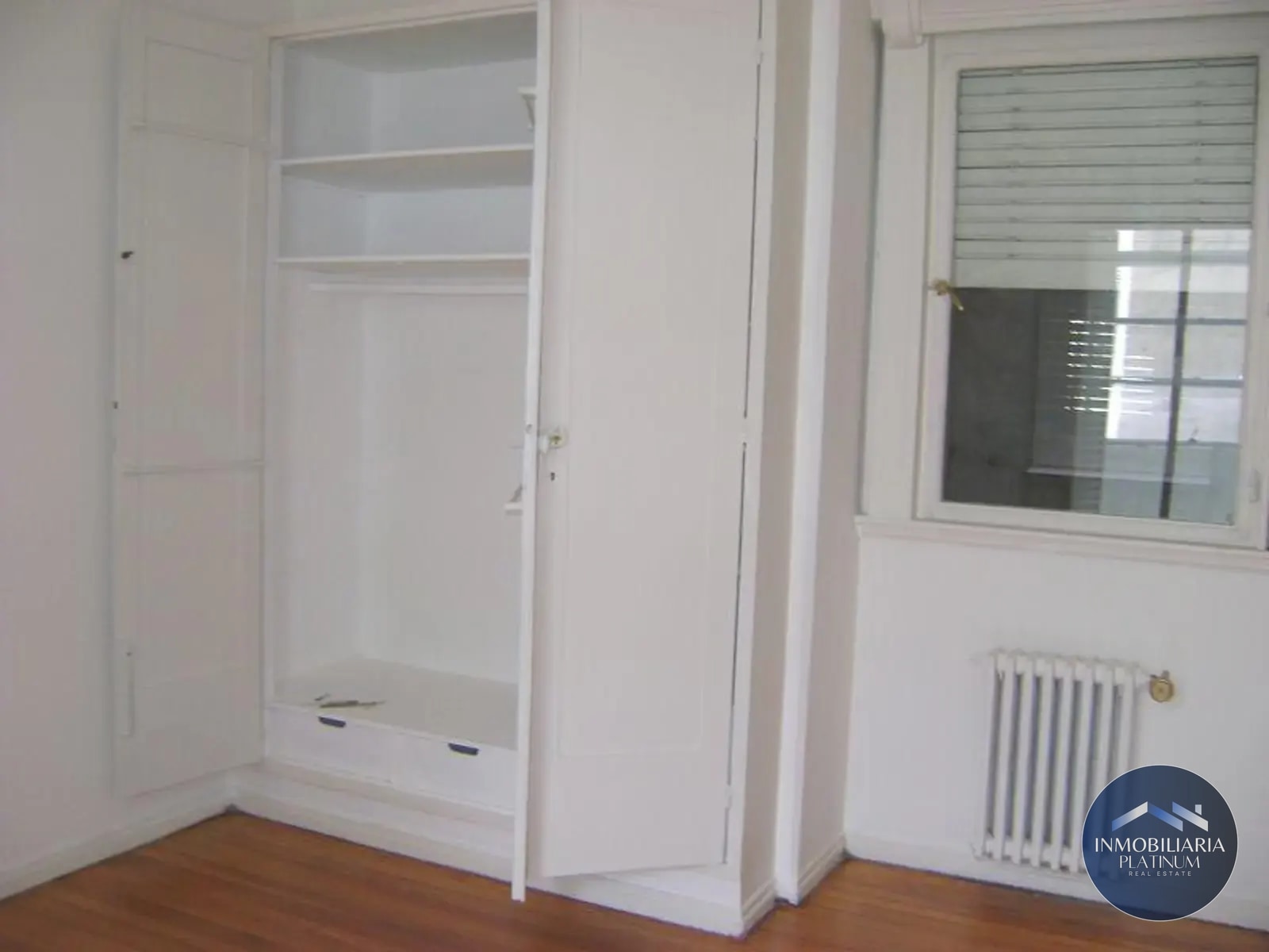 Apartamento en alquiler c/ cochera en Centro · Foto 9