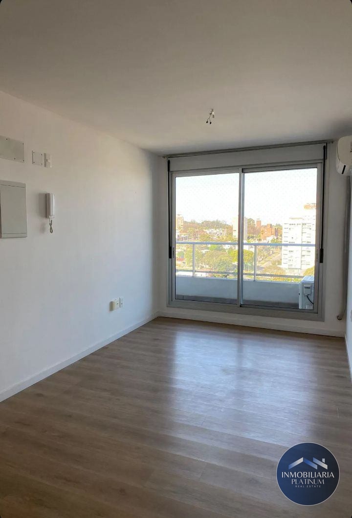 Apartamento en alquiler en Malvin · Foto 9