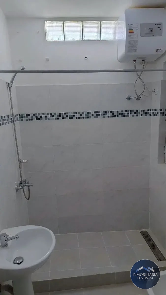 Apartamento 1 Dormitorio en Alquiler | Excelente Ubicación en Centro · Foto 10