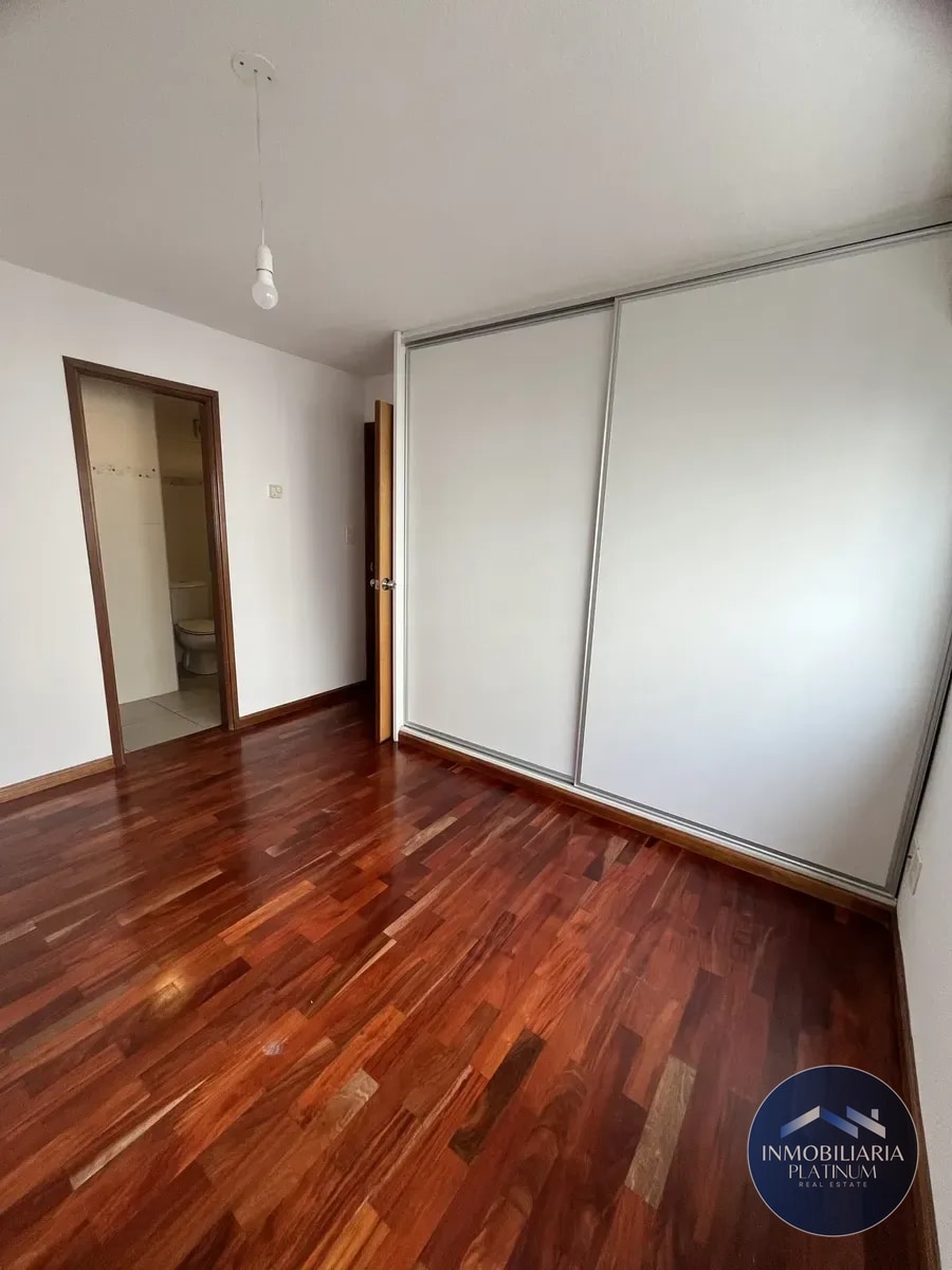 Apartamento en alquiler c/ cochera en Pocitos · Foto 12