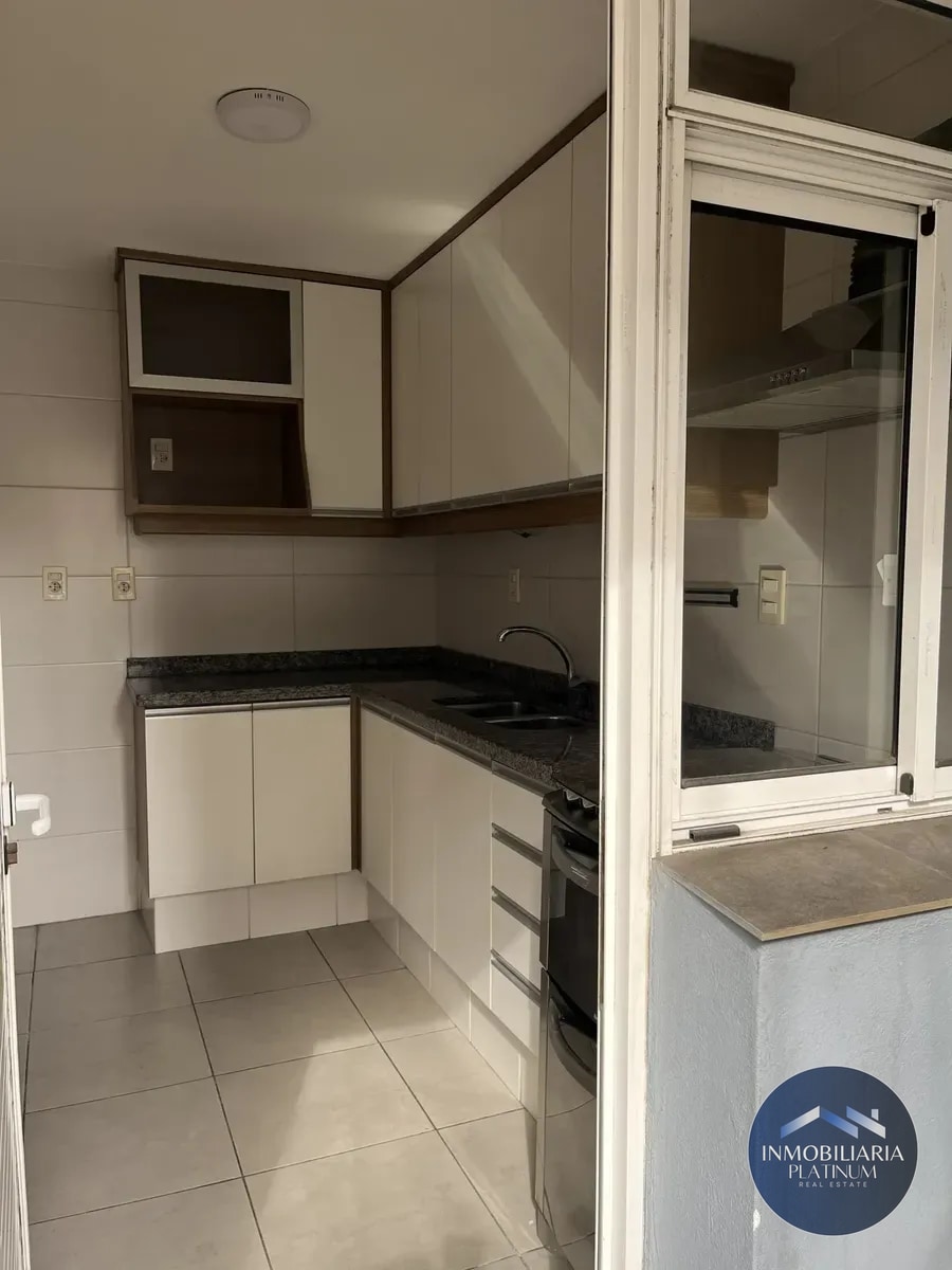 Apartamento en alquiler c/ cochera en Pocitos · Foto 9