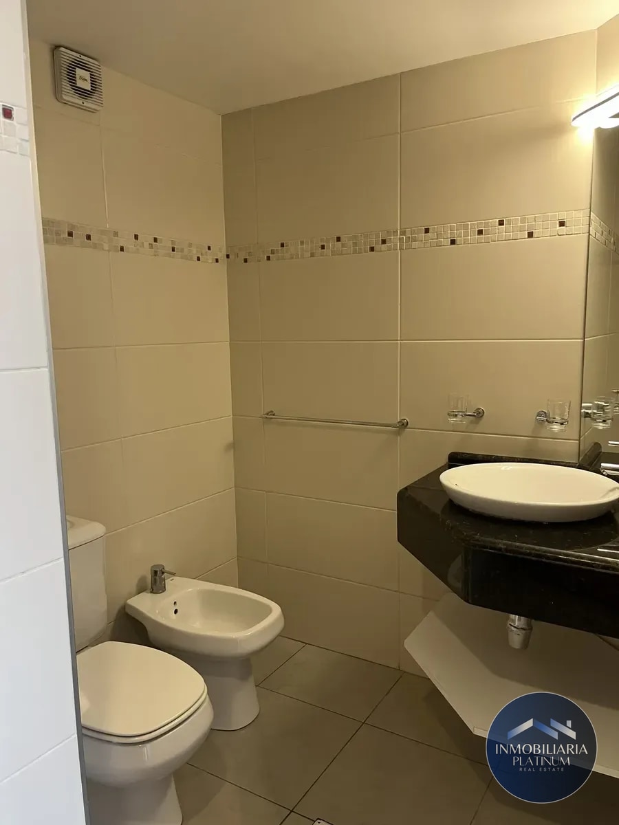 Apartamento en alquiler c/ cochera en Pocitos · Foto 11