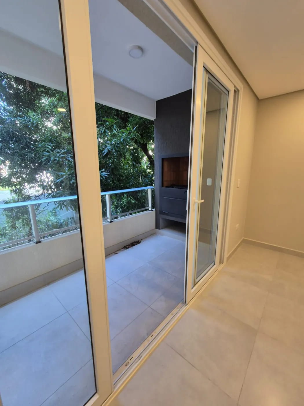 Vendo departamento de dos dormitorios en Tierra Alta Hassler, Barrio Mcal. Estigarribia. — foto 3
