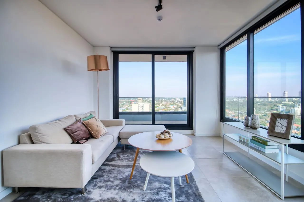 Departamento 2 habitaciones con suite en Ed. Feel, en Alquiler — foto 3
