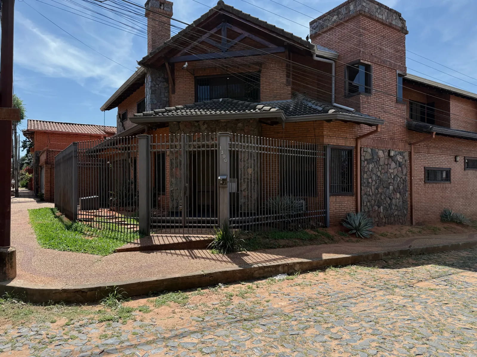 Casa en venta en Mburucuyá