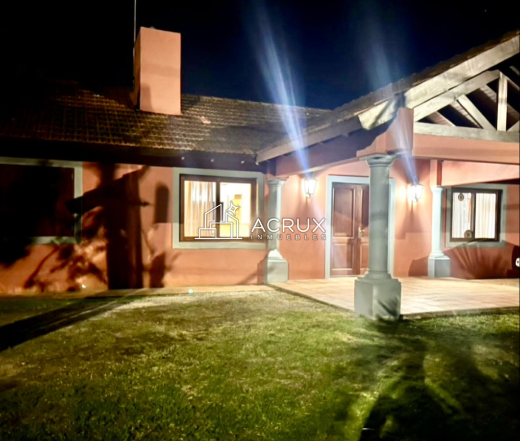 Hermosa propiedad en Jardines de Córdoba. Punta del Este