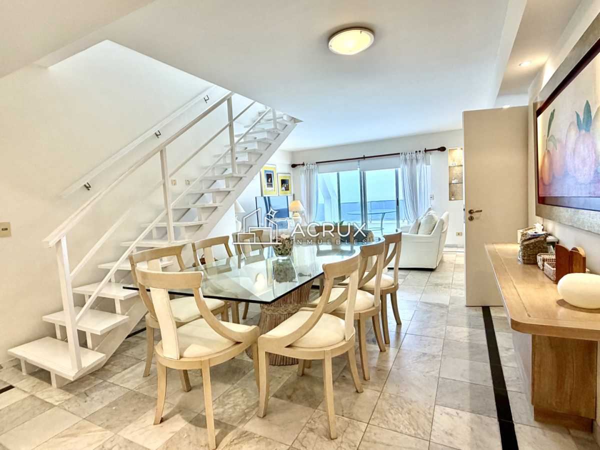 Amplio apartamento con barbacoa en Chiverta, Punta del Este