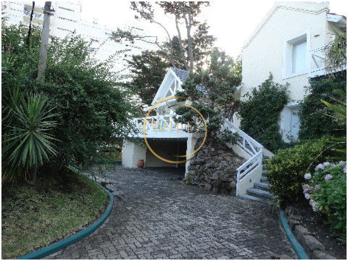 Hermosa Casa en Playa Mansa consulte!!!! · Foto 2