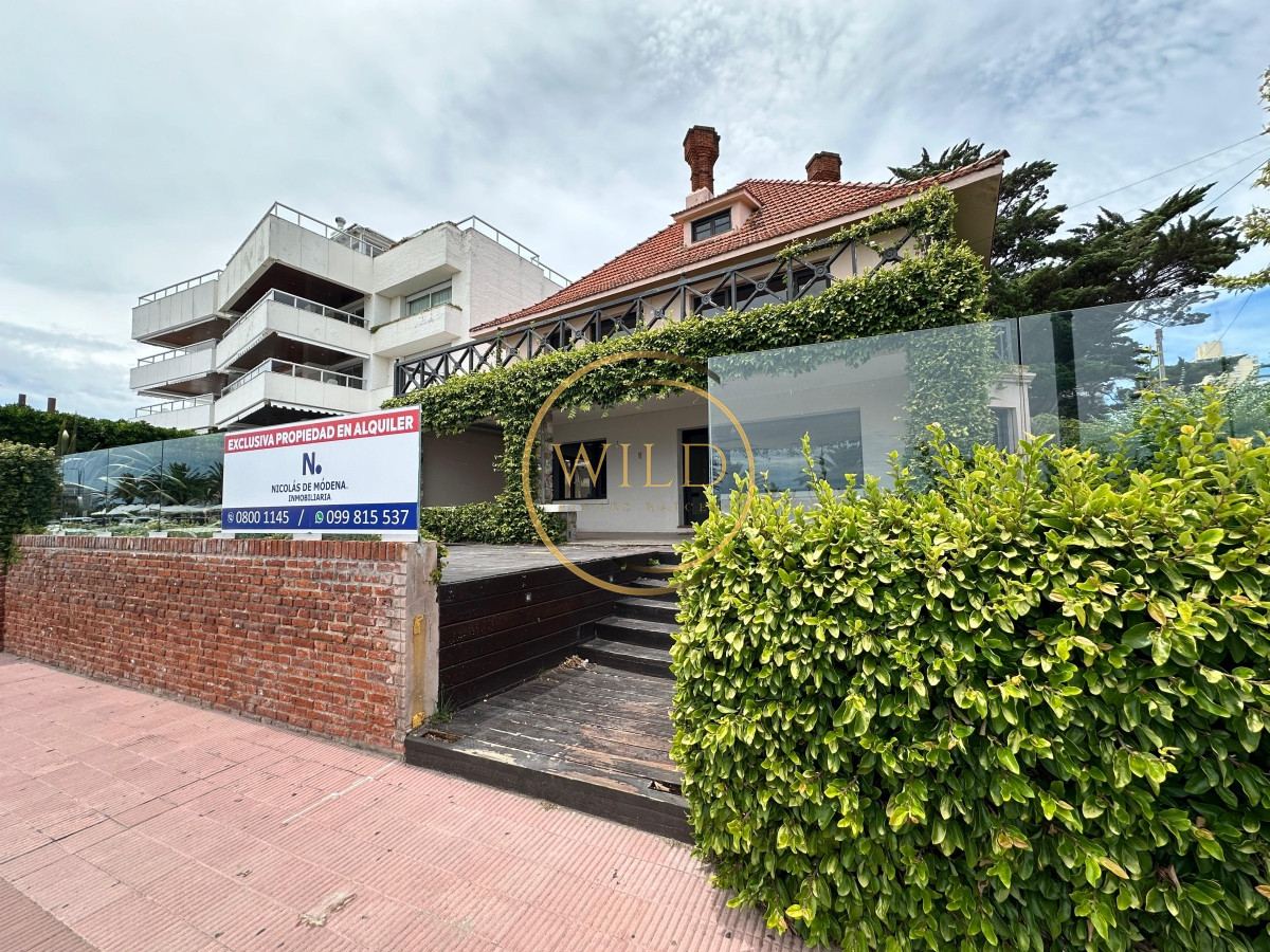 Casa de gran tamaño ubicada a pasos del Mar · Photo 7