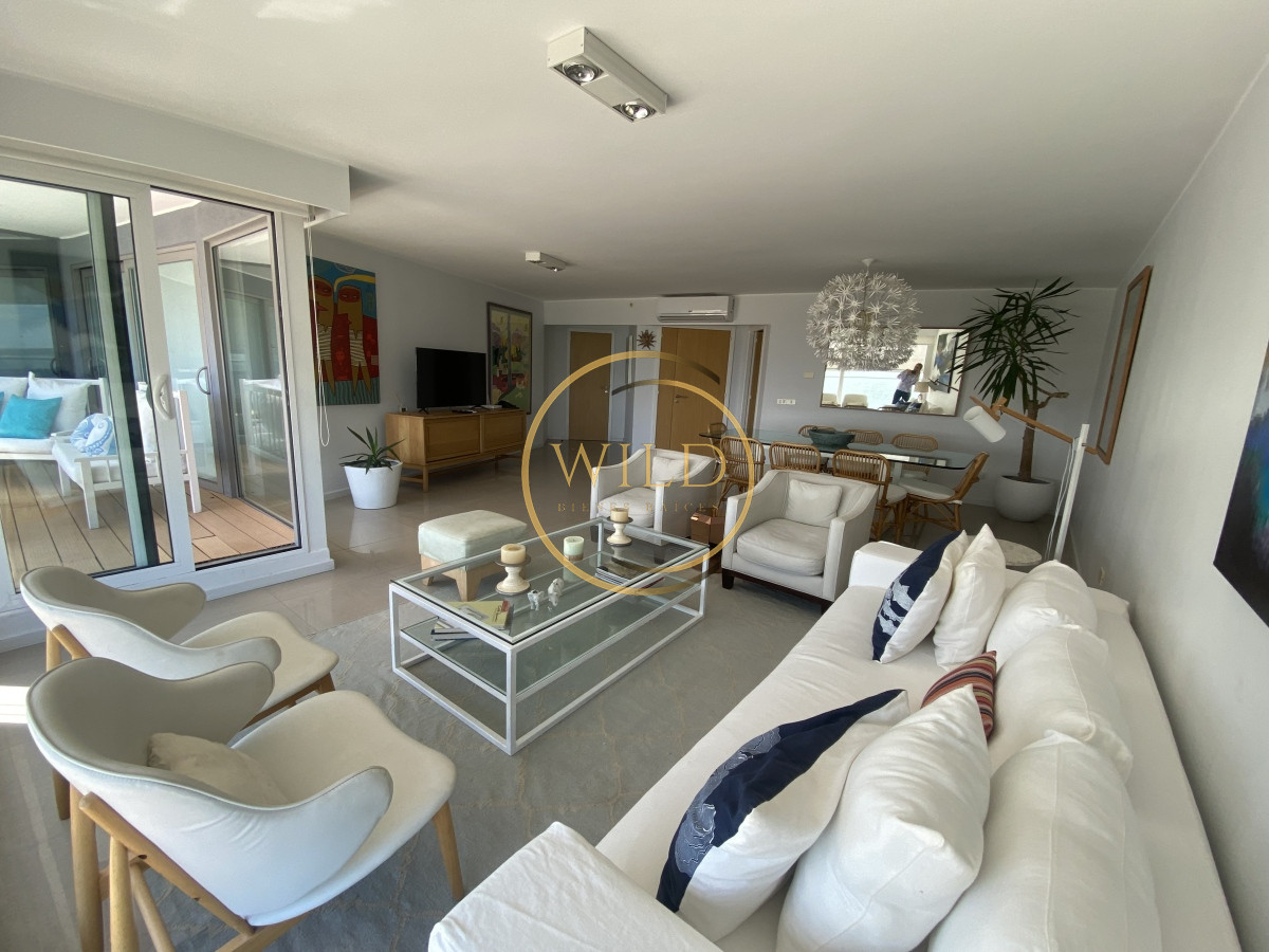 Apartamento en Venta y Alquiler, Mansa, Punta del Este, 3 Dormitorios. · Foto 8