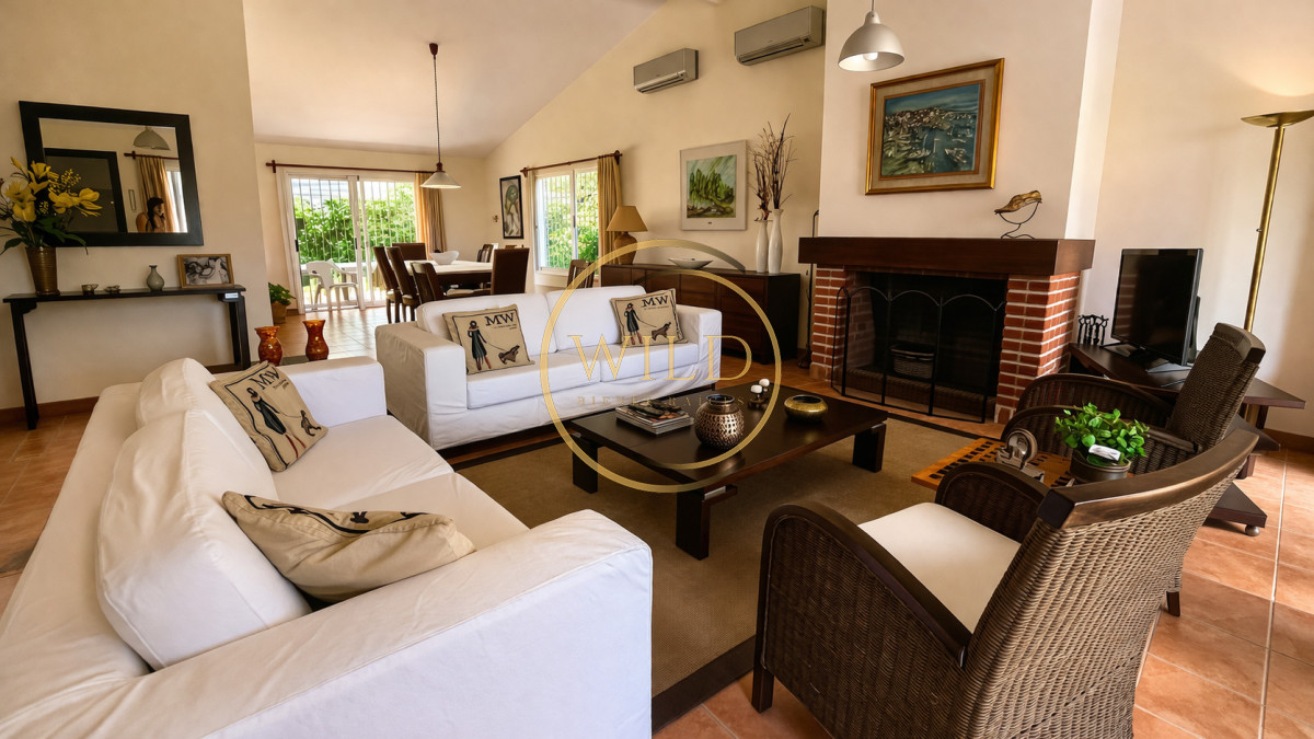 Casa a pasos del mar en Playa Mansa · Foto 2