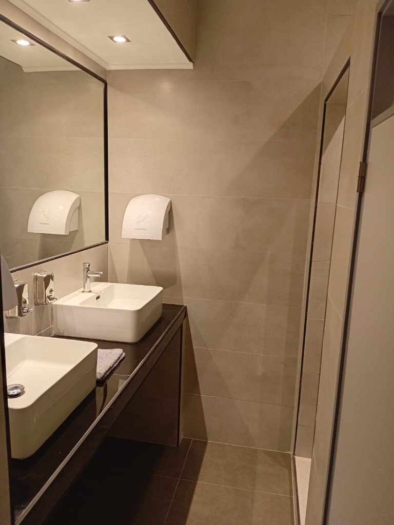 Alquiler de Espectacular local 700m2 para usos múltiples · Foto 10