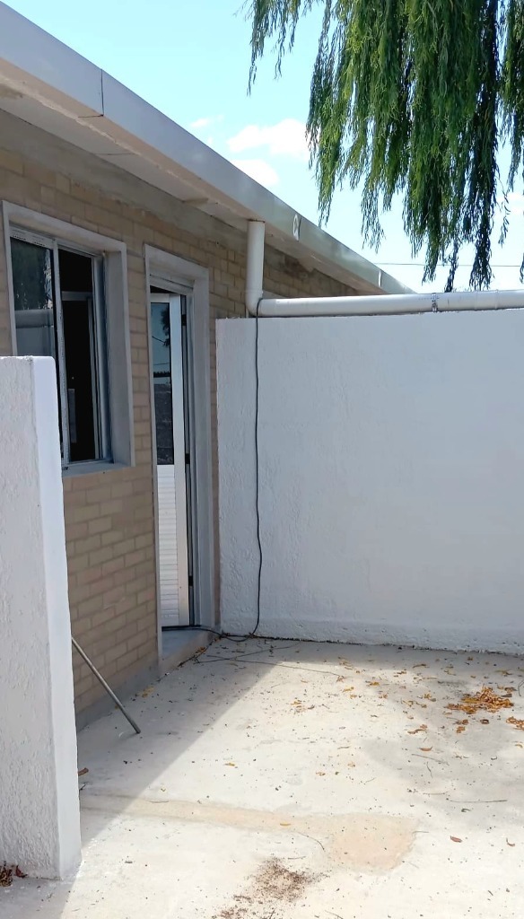 ALQUILER/Estrenar /Casa/Ciudad del Plata/2 Dormitorios/Patio Independiente. · Foto 2