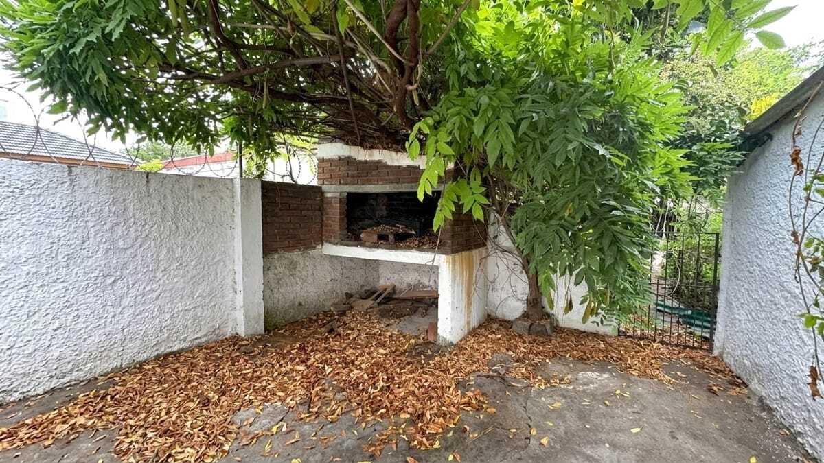 Venta 2 Casas mismoPadrón/Predio para otra/cochera/Sin GastosComunes/AceptaBanco