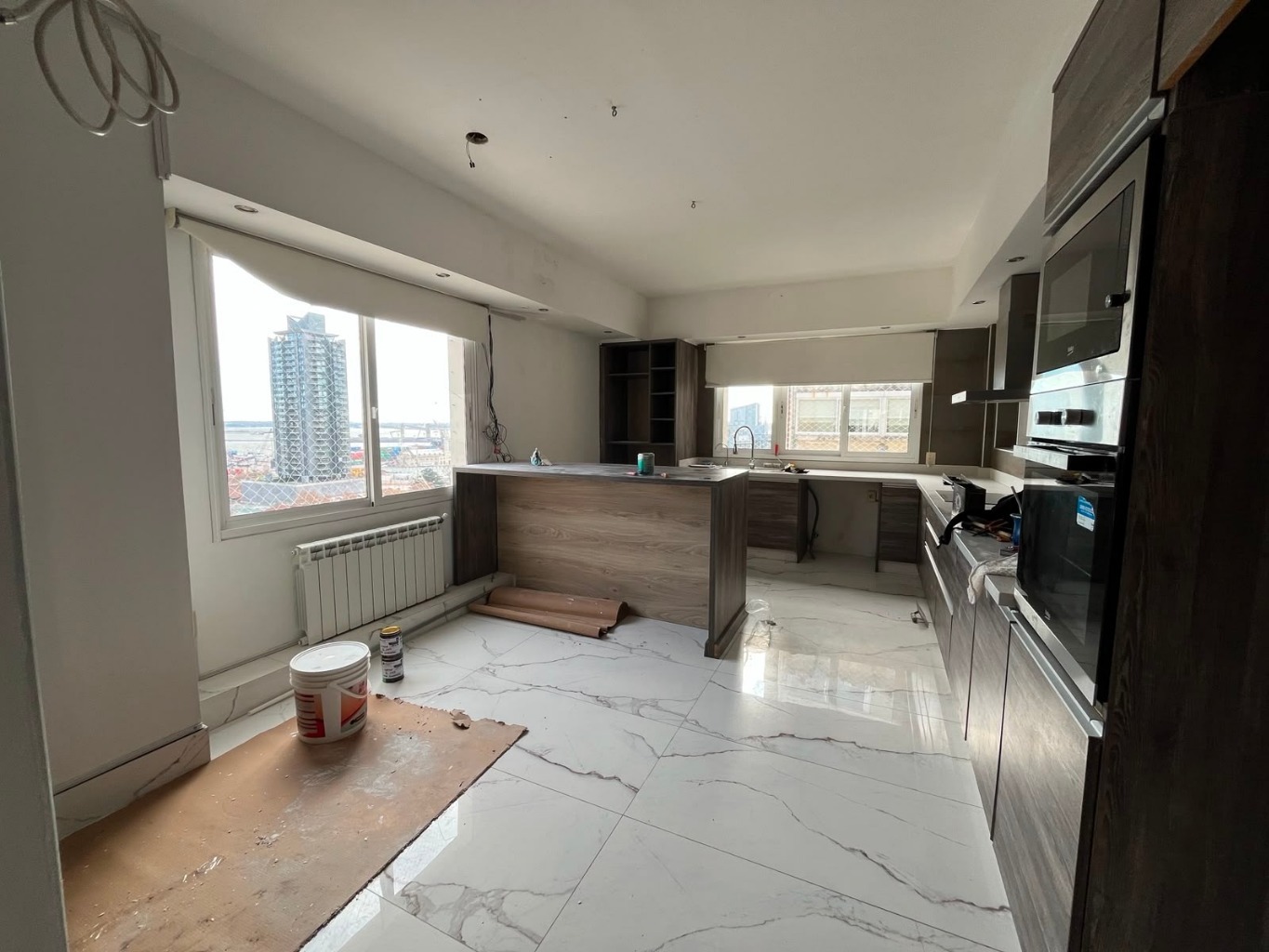 Alquiler Apartamento 3 Dormitorios | 2 baños | Reciclado a nuevo | Centro · Foto 4