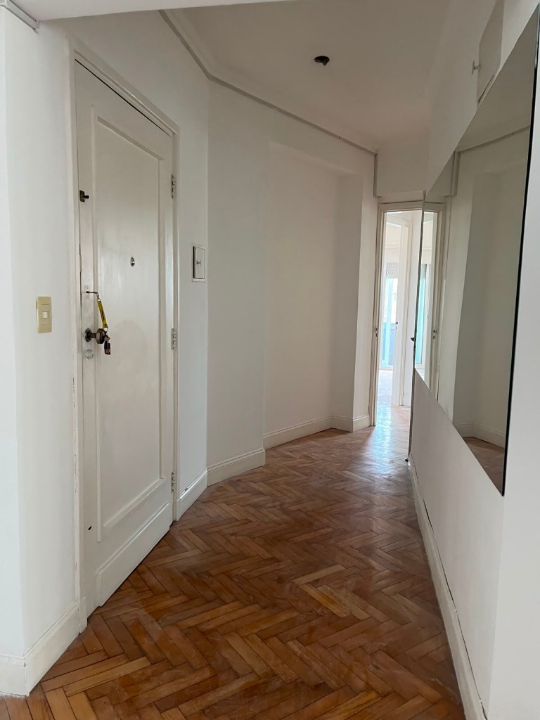 Alquiler Apartamento 3 Dormitorios | 2 baños | Reciclado a nuevo | Centro · Foto 9