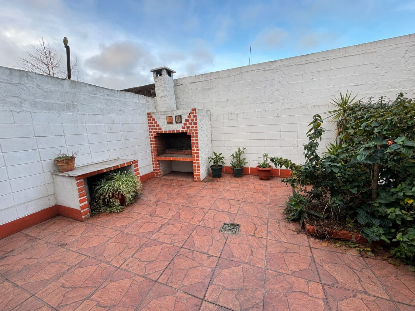 Sayago Venta Dúplex/ 3 Dorm/ 2 Baños /Lugar para 1 auto Av Millan a 200mts Raffo