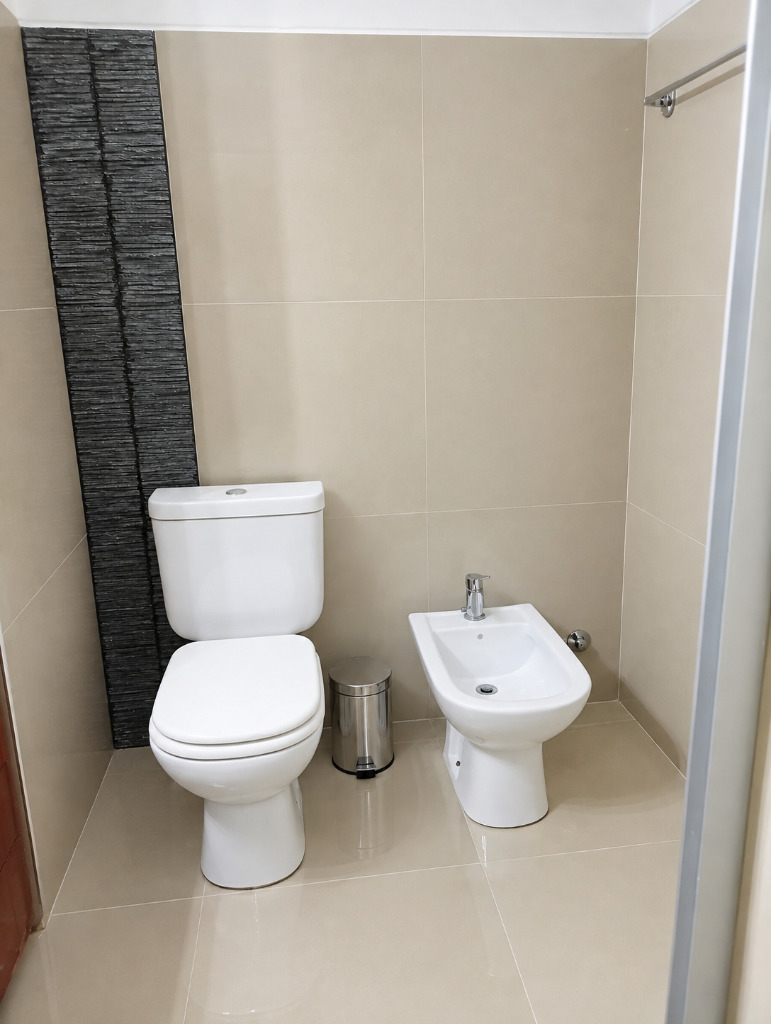 Apto Categoria FRENTE/1dor+balcon/cochera,Gim/Seguridad/mt Hilton · Foto 9