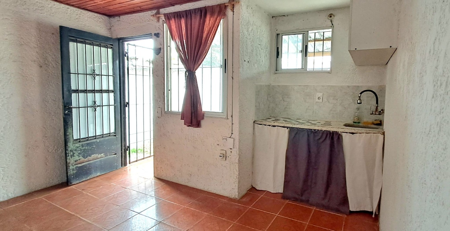Alquiler/3 dormitorio/A Metros de la Playa /Ubicación inmejorable · Photo 2