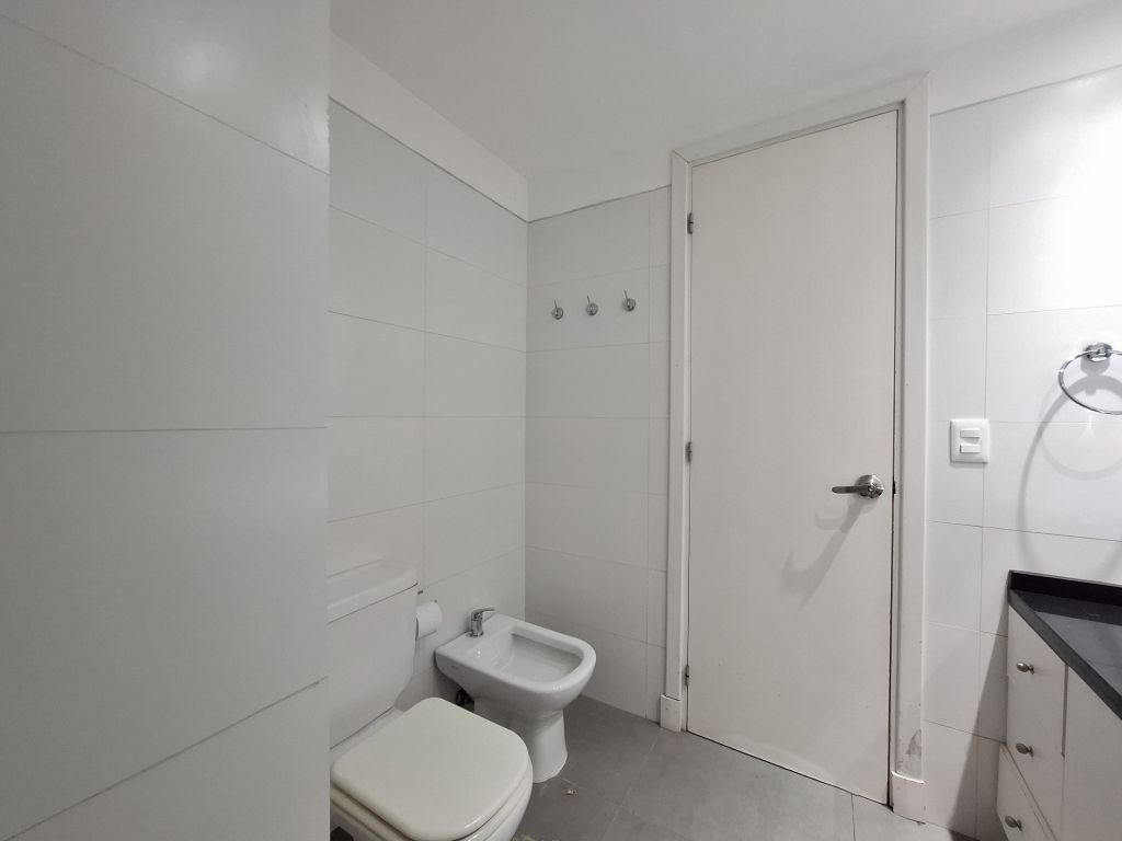 Alquiler apartamento de 2 dormitorios con jardín en Carrasco · Foto 10