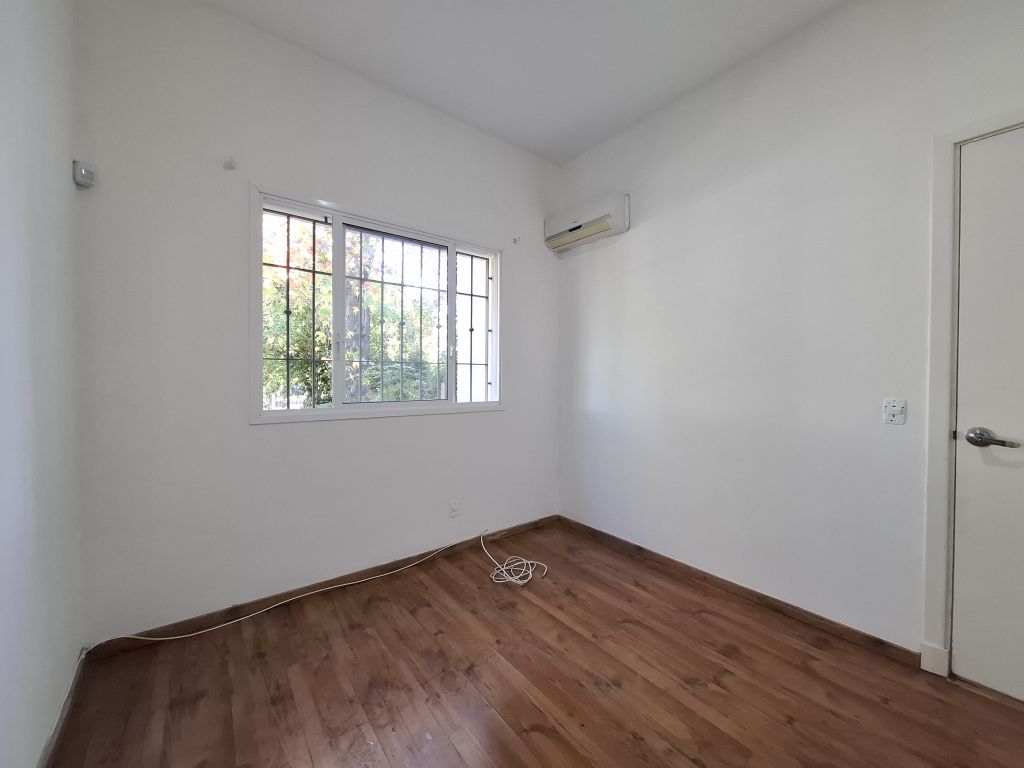 Alquiler apartamento de 2 dormitorios con jardín en Carrasco · Foto 12
