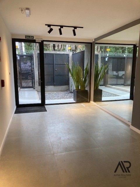 Apartamento en alquiler c/ cochera en Buceo