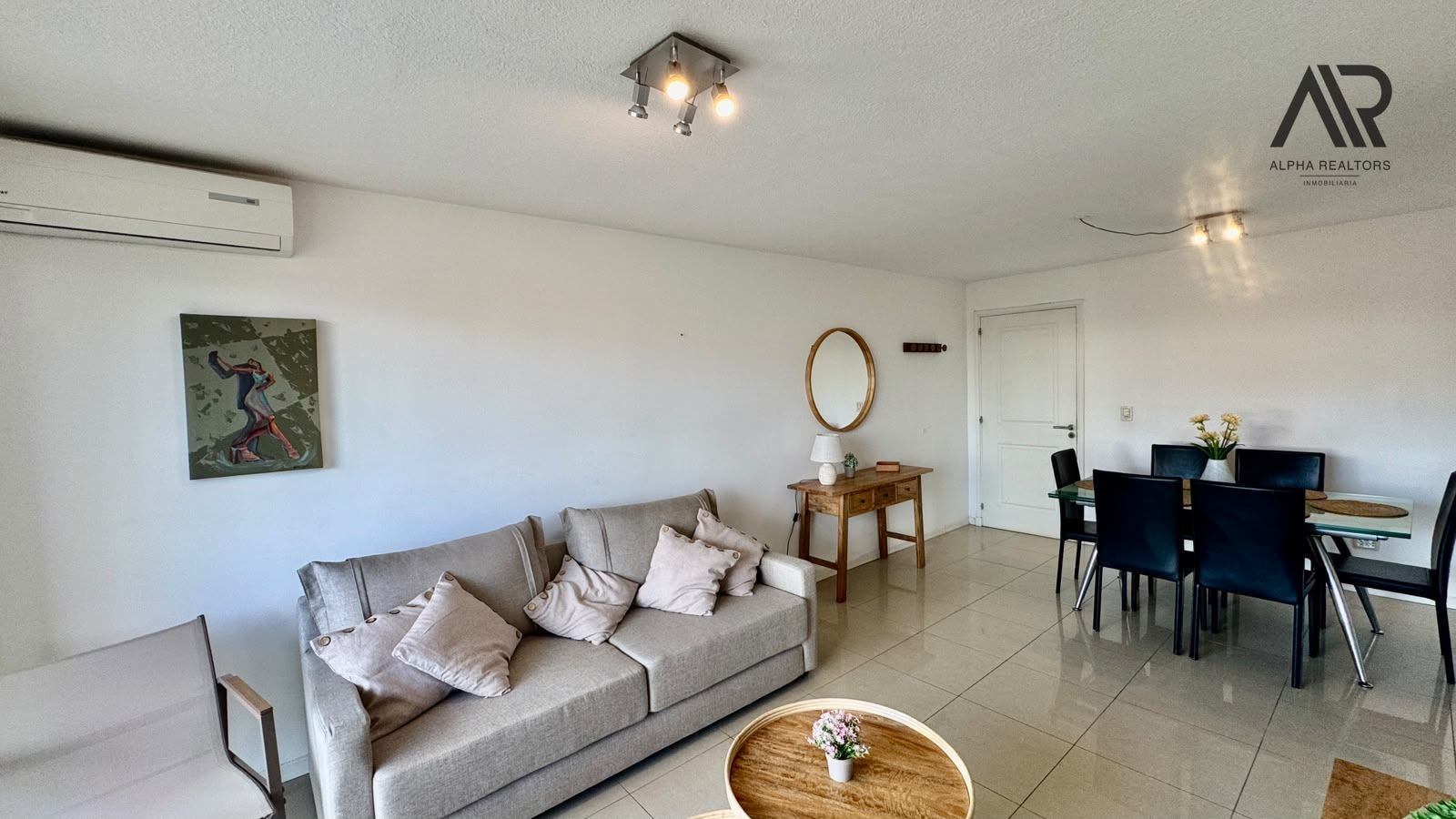 Apartamento en alquiler c/ cochera en Playa Mansa