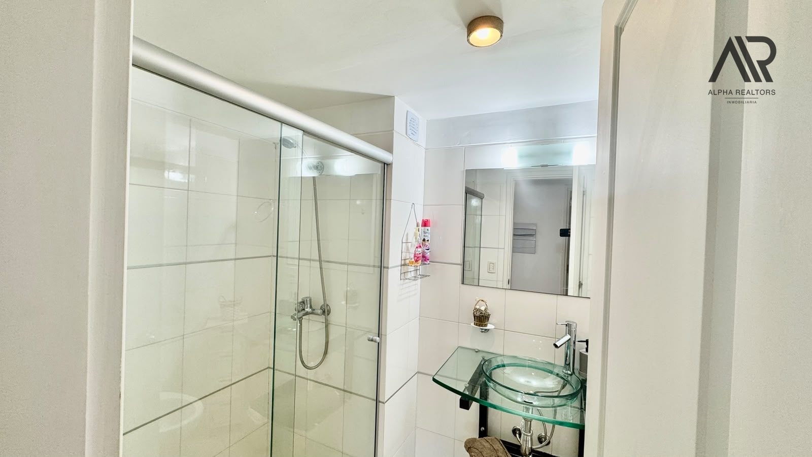 Apartamento en alquiler c/ cochera en Playa Mansa · Foto 11