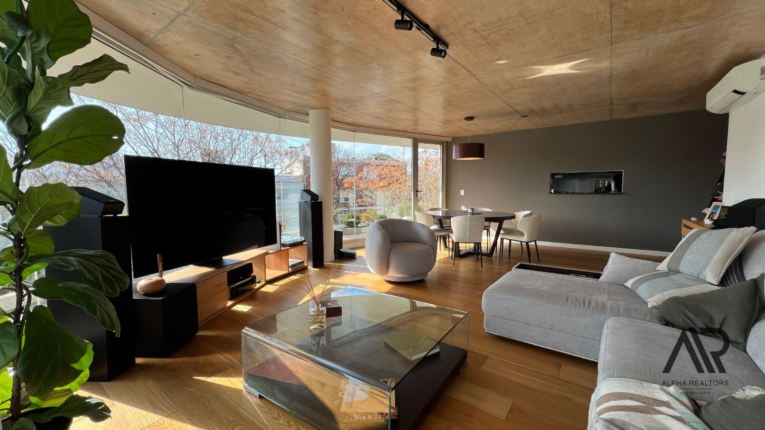 Apartamento en alquiler c/ cochera en Malvin