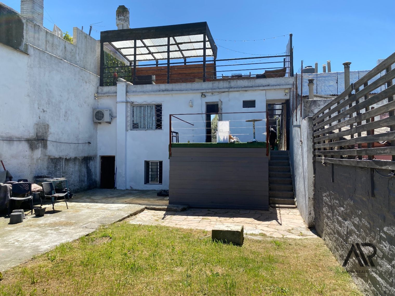 Casa en venta c/ cochera en Belvedere