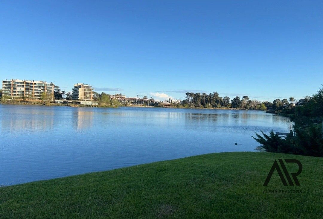 Apartamento en alquiler c/ cochera en Parque Miramar · Foto 1