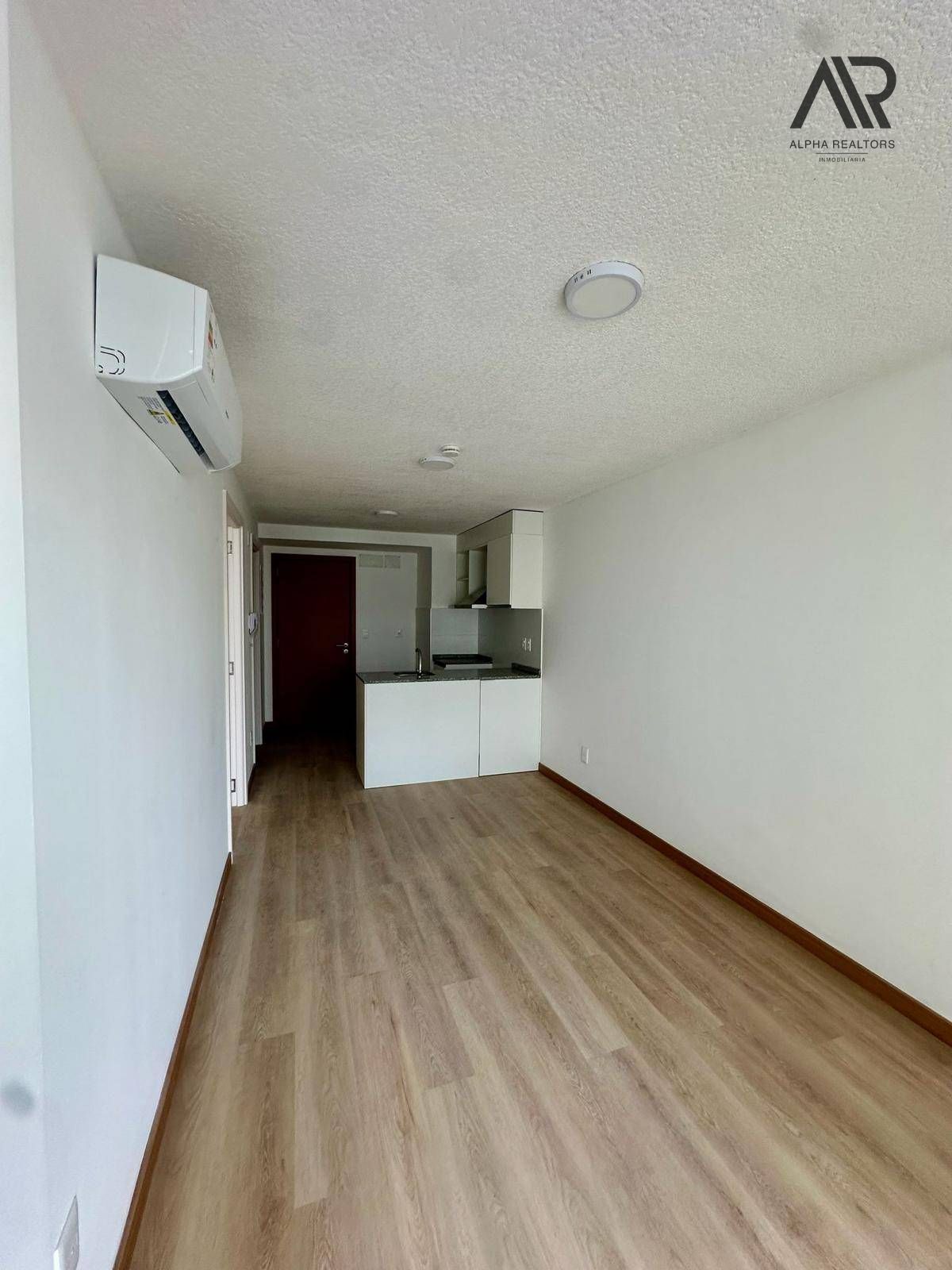 Alquiler Apartamento 1 Dormitorios 1 baño en tres Cruces · Foto 4