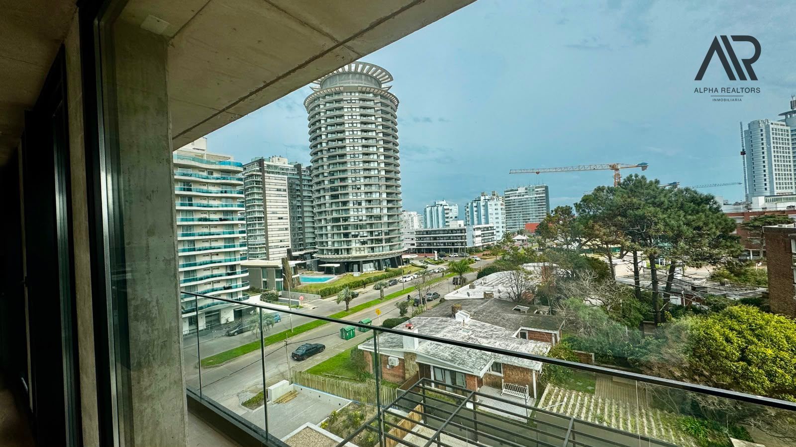 Apartamento en venta c/ cochera en La Pastora