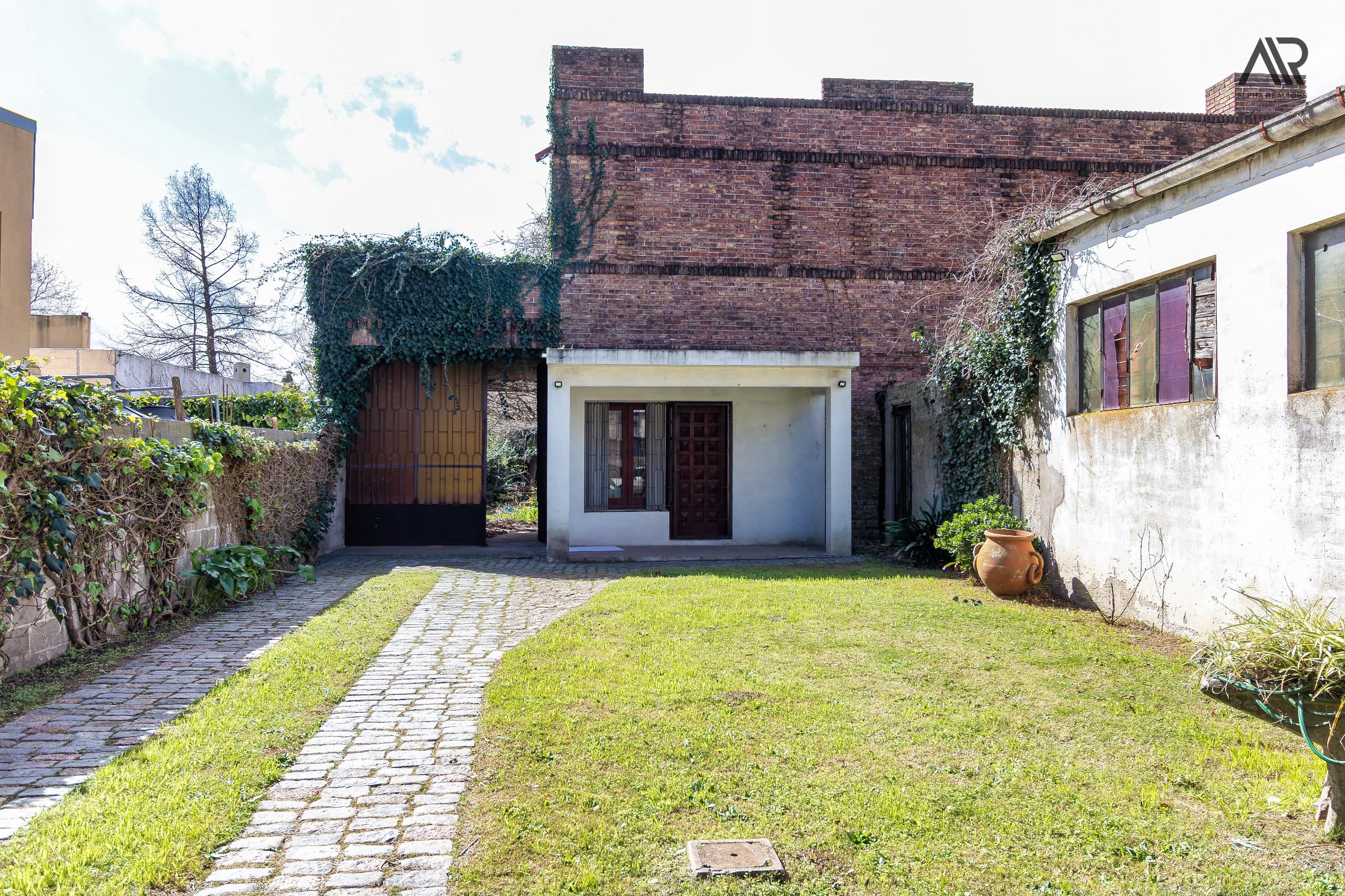 Casa en venta de 3 dormitorios c/ cochera en Carrasco Norte