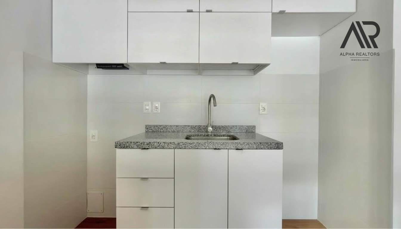 Alquiler de monoambiente con terraza al frente en Cordón Sur! · Foto 6