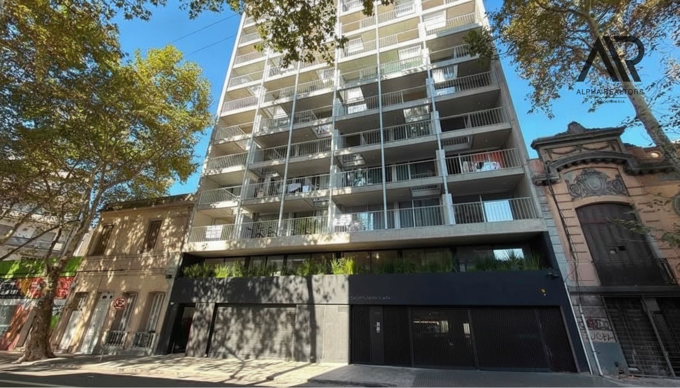 Alquiler de monoambiente con terraza al frente en Cordón Sur! · Foto 10