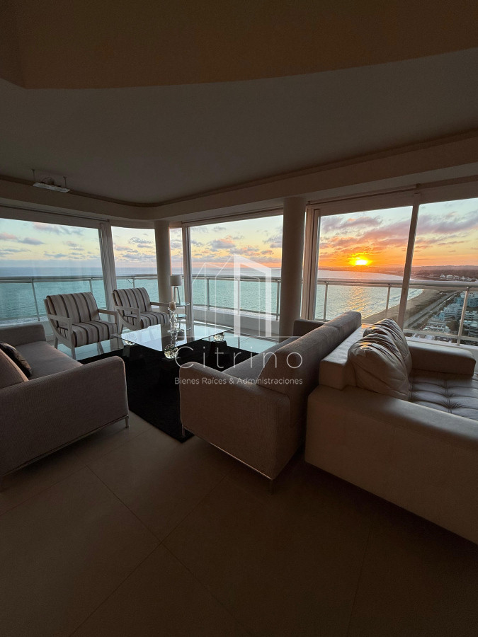 Apartamento en venta en Playa Mansa