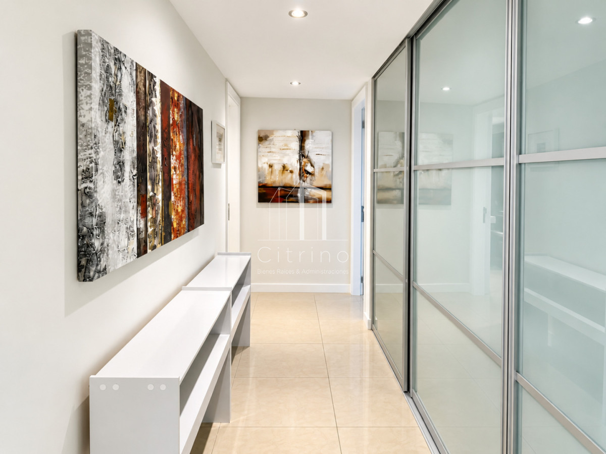APARTAMENTO EN ALQUILER CON VISTA A ISLA GORRITI TORRE AQUARELA PUNTA DEL ESTE 3 DORMITORIOS EN SUITE + DEPENDENCIA · Photo 5