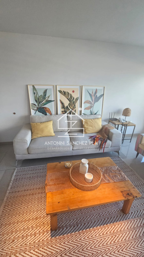 Alquiler apartamento un dormitorio y medio Punta del Este edificio Onix