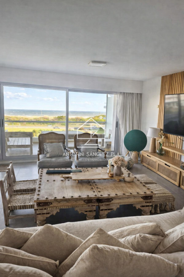 Apartamento en venta en Playa Brava