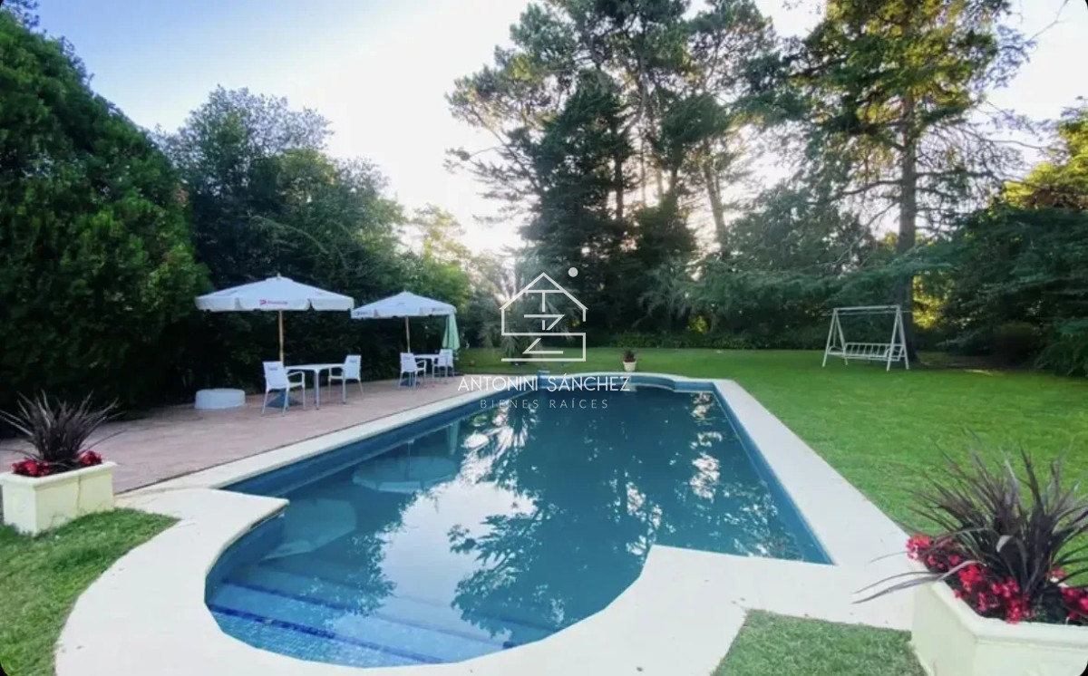 CASA EN ALQUILER ANUAL EN PUNTA DEL ESTE IDEAL RESIDENCIA O EMPRESAS · Foto 1