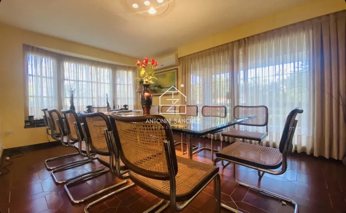 CASA EN ALQUILER ANUAL EN PUNTA DEL ESTE IDEAL RESIDENCIA O EMPRESAS · Foto 2