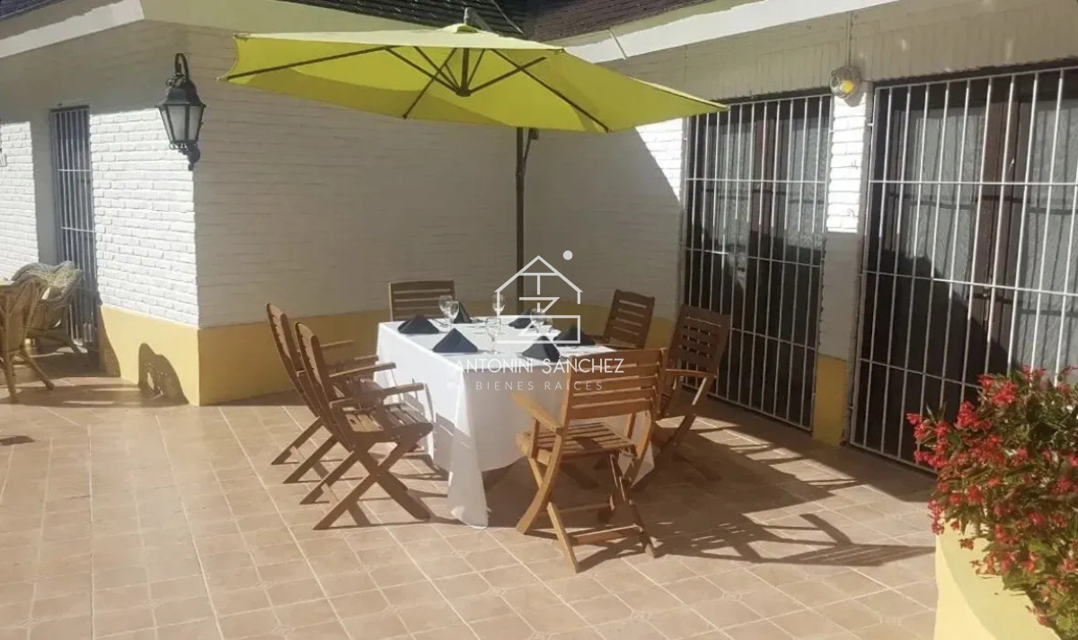 CASA EN ALQUILER ANUAL EN PUNTA DEL ESTE IDEAL RESIDENCIA O EMPRESAS · Foto 9