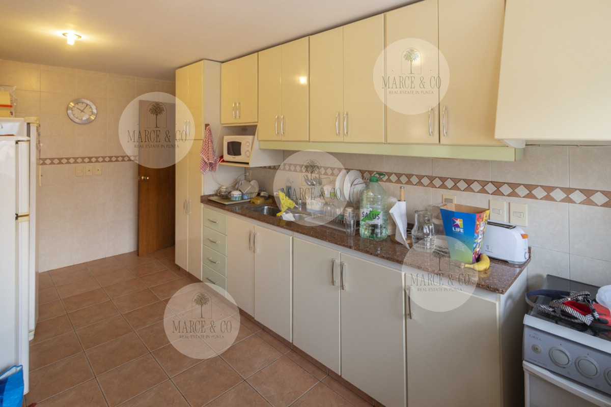 Casa 4 dormitorios en Venta, Alquiler anual y de verano · Foto 8
