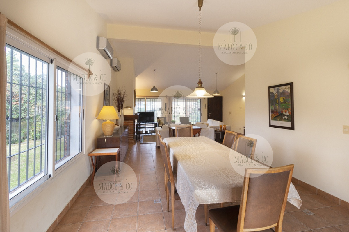 Casa 4 dormitorios en Venta, Alquiler anual y de verano · Foto 4